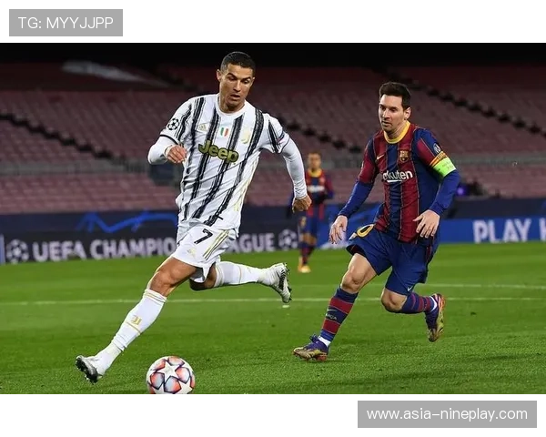 全球足球百大球星前十名精彩瞬间全景展示与排名解析