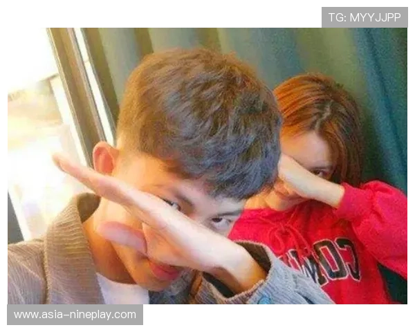 足球明星的抖音账号大盘点 网红球员的短视频世界揭秘